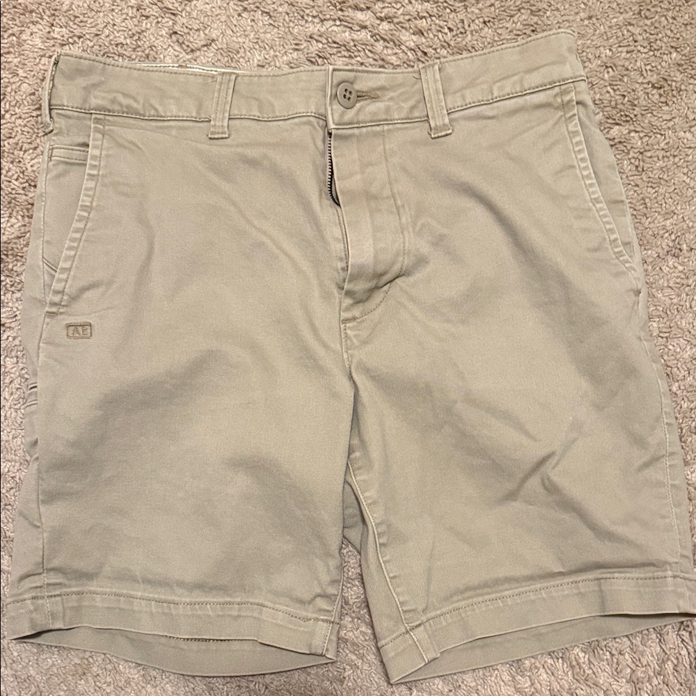 American Eagle Men's Beige Shorts